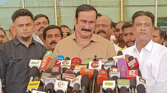 Anbumani Ramadoss, PMK, Anbumani angry at journalist, Anbumani says do not spread vehemence PMK as caste party, 'பா.ம.க சாதிக் கட்சியா, வன்மத்தை கக்காதீங்க கோபமான அன்புமணி, அன்புமணி ராமதாஸ், Anbumani Ramadoss, PMK President Anbumani