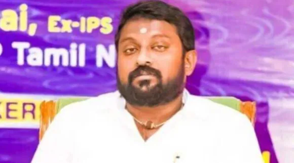 Tamil Nadu, Tamil Nadu Police, bjp, Chidambaram temple row, சிதம்பரம் கோவில் சர்ச்சை: அவதூறு பதிவிட்ட பா.ஜ.க மாநில செயலாளர் எஸ் ஜி சூர்யாவுக்கு போலீஸ் சம்மன், பா.ஜ.க, எஸ் ஜி சூர்யா, சிதம்பரம் நடராஜர் கோயில், தீட்சிதர்கள், Aani Thirumanjanam festival, Nataraja Temple, india news, indian express