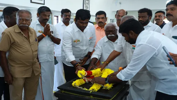 Annamalai Pilgrimage Begins at Kanyakumari