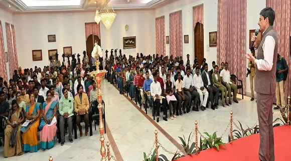 Governor Ravi with NEET students