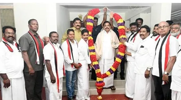 Puducherry Samathuva Makkal Katchi functionaries joints in AIADMK, Puducherry Samathuva Makkal Katchi, Puducherry AIADMK, புதுச்சேரி அ.தி.மு.க-வில் கூண்டோடு வந்து இணைந்த சமத்துவ மக்கள் கட்சி நிர்வாகிகள, Samathuva Makkal Katchi, AIADMK, EPS