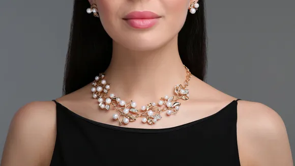 Jewelry Trends 2025 - Latest Styles & Must-Haves