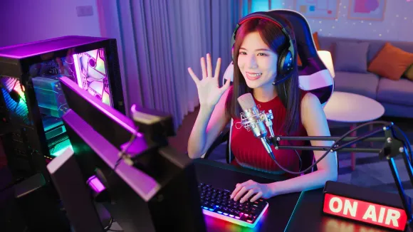 Breakthrough in online gaming in 2025 with live streaming and cloud technologies