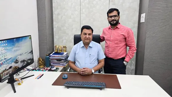 TechBiz9 How a Father–Son Duo Built a Rising Hindi Tech Platform from Scratch