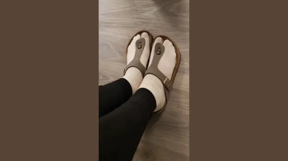 The Ultimate Guide to 5 Womens Sandals for Winter Vacations Daily Comfort