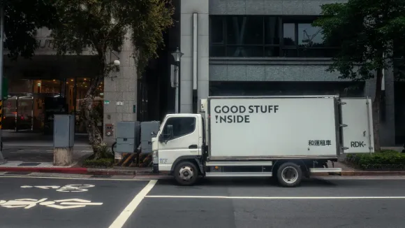 How Digital eManifest Modernises Cross-Border Trucking