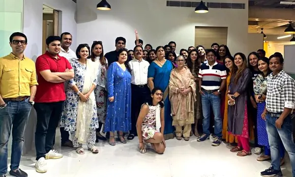 E-commerce Startup Combonation