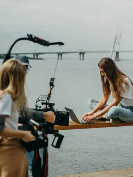 Career opportunities in Videography Casting assistant Casting assistants give directors condensed actor lists. Cinematographer Cinematographers oversee camera crews. They teach camera operators and assistants angles, views, and cameras. Site manager Location managers find filming locations. They find and obtain filming permission. Boom operator Boom operators record dialogue with boom microphones during filmmaking. Assistant editor Assistant editors help filmmakers with creative, practical, and administrative tasks. Multimedia animator Media artists film and animate. Plan and brainstorm. Animators and multimedia artists edit films. Producer Producers work with directors to organise production and read scripts. Assistant producer PAs aid production. They oversee production in all areas. Camera assistant Assistant cameramen execute directors' visions. Clean, repair, and install production equipment. Video tech Video technicians supervise live productions.