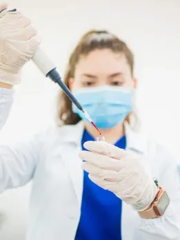 Career Opportunities in Pharmaceutical. Novel products and samples are analysed by analysts. Quality Managers Manufacturing Managers oversee production while Quality Managers ensure product safety and quality. Project managers develop new pharmaceutical, medical device, and healthcare products. Research and Development Managers manage research, projects, and people. Sales reps Salespeople must know their products well. Medical Chemist This field develops and tests therapeutic compounds. Patent Agent Patent attorneys usually work for specialised consultancies, advising clients in their field. Paint and Protection Pharmacists can develop paints, pigments, and protective coatings. Medicine Liaison Oncology and haematology drug developers employ medical science liaisons. Clinical Research Associate In clinical trials, you will conduct experiments, collect data, and report results.