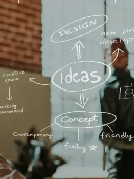 The digital marketing world changes constantly. Marketing courses can help you keep up with industry developments or improve your skills. As digital marketing technologies and software evolve, blog posts and ebooks can get overwhelming.