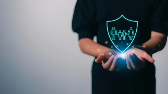 Why NRIs Should Consider Term Insurance Plans?