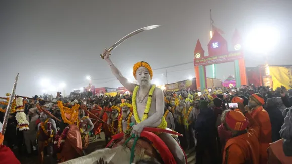 naga sadhu in kumbh