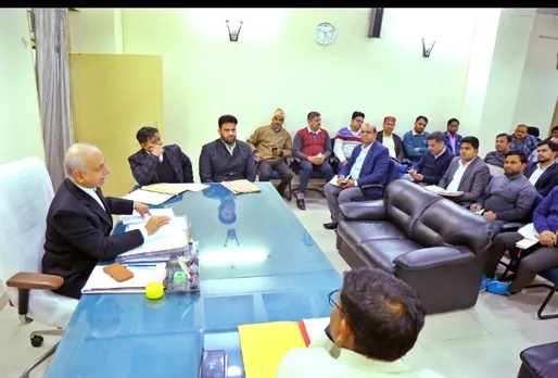 जिला जज ने ली बैठक 