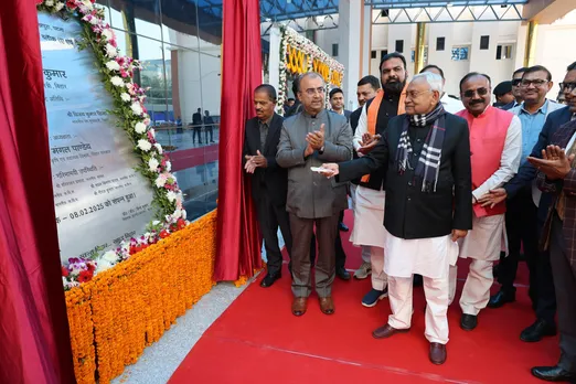 Chief Minister Nitish Kumar today inaugurated a 500-bed hospital at Patna IGIMS. After the addition of these new blocks, a total of 1700 beds are now available in the institute.