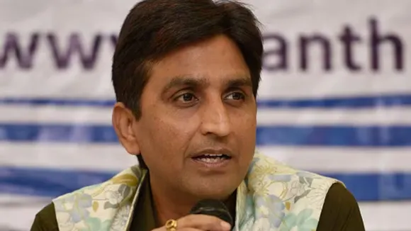 kumar vishwas