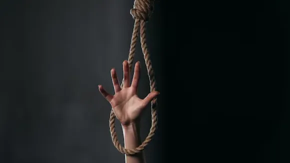 suicide in pashchim vihar delhi