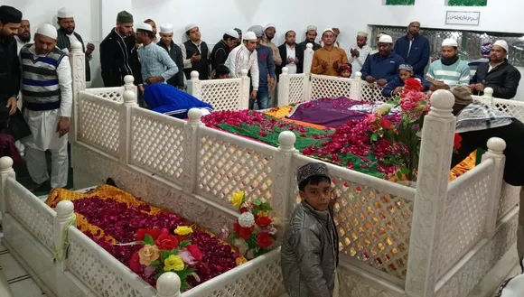 िि