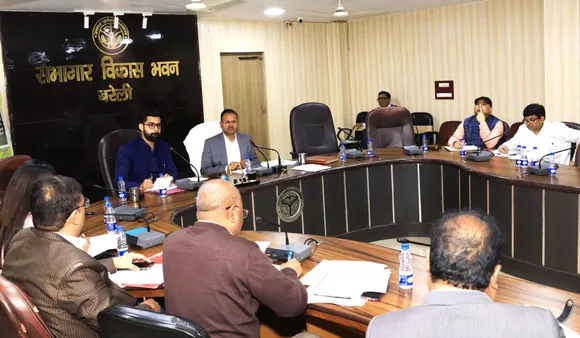 फाइेलेरिया बैठक डीएम