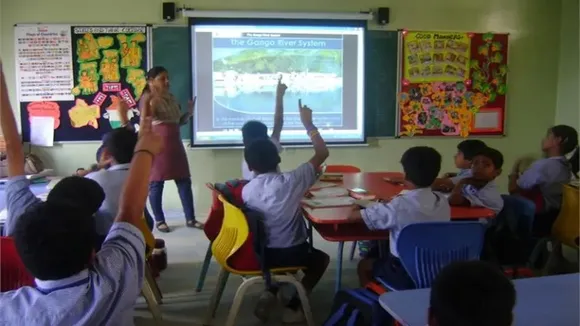 smart classes run 400 council schools