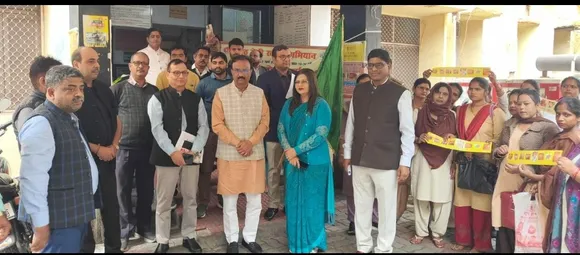 अभियान की शुरुआत करते MLC मुकेश SHRMA