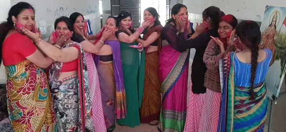 िाेने