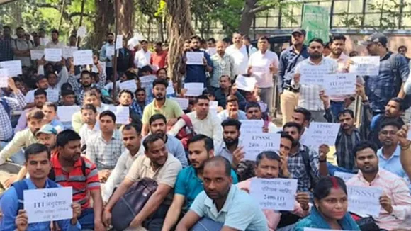 Candidates protest over delay RTI instructor recruitment
