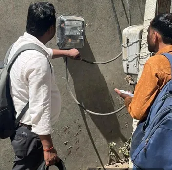 बिजली विभाग की ओर से मुरादाबाद जोन में स्मार्ट मीटर लगाने का काम तेजी से किया जा रहा है। इन स्मार्ट मीटर से बिजली आपूर्ति भी स्मार्ट होगी।
