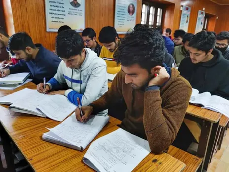 JEE MAIN 2025