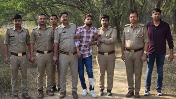 पुलिस और बदमाश के बीच मुठभेड़, गोली लगने से आरोपी घायल