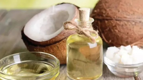 Fitkari for Flawless skin बेदाग स्किन के लिए लगाएं फिटकरी और नारियल तेल, मिनटों में होगा कमाल