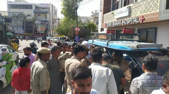 ई-रिक्शों  वाहनों के खिलाफ अभियान