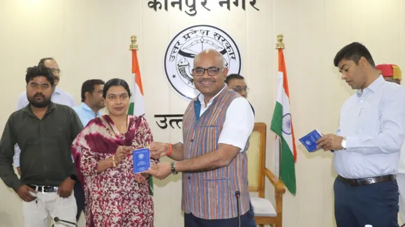 नारी सुरक्षा के तहत महिलाओं को आत्मरक्षा में निर्भर बनाया।