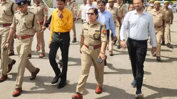 Noida police commissionar