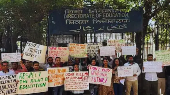 school fees, delhi news