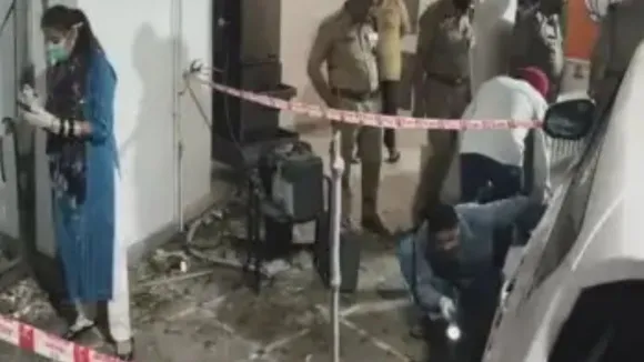 यूट्यूबर के घर पर हथगोला फेंकने के मामले में सेना का एक जवान गिरफ्तार