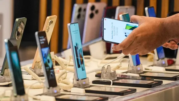 MOBILE INDUSTRY