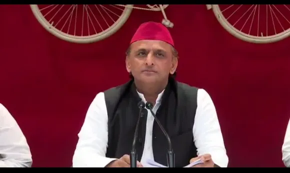 अखिलेश यादव 