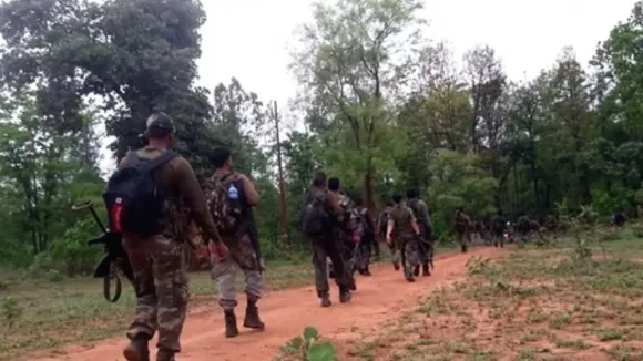 Naxalite IED blast in Chaibasa: विस्फोट में जवान घायल, Airlift कर रांची लाया गया