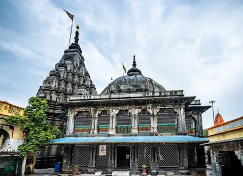 Vishnupad Temple Gaya