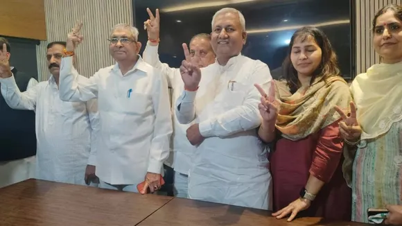 15 councillors of 'AAP' resigned, will form a third front in the name of 'Indraprastha Vikas Party'
