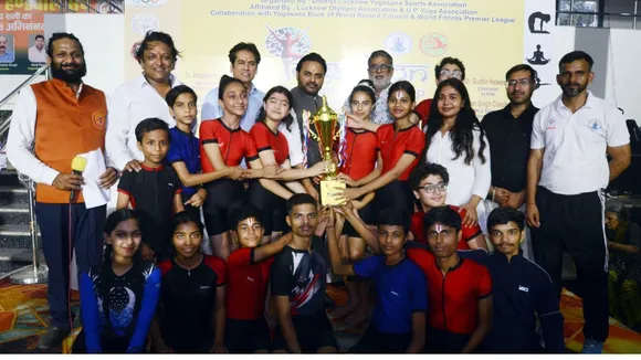 KD Singh Winner team group