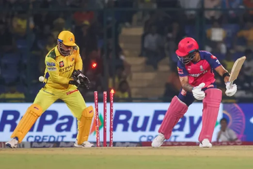 stemped by dhoni
