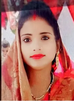 मृतका बबली का फाइल फोटो
