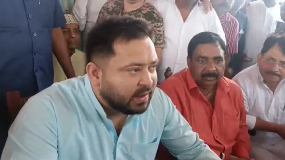 Tejashwi Yadav meets accident victims in Banka