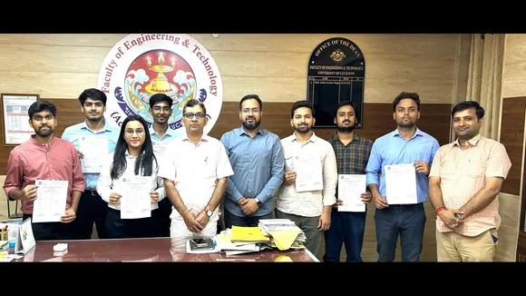 लखनऊ विश्वविद्यालय के 7 छात्रों का एचसीएल टेक में चयन,