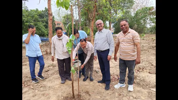 विश्व पर्यावरण दिवस पर IET लखनऊ में वृक्षारोपण कार्यक्रम