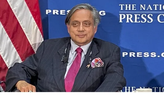 Washington DC, Tharoor