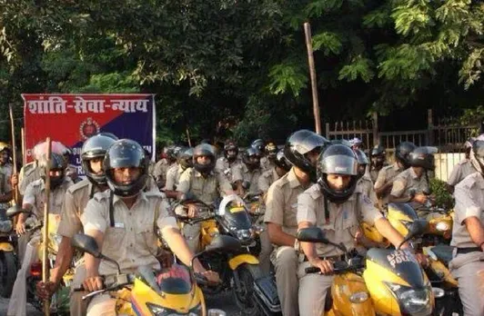 Police patrol in Yusuf Sarai, Delhi