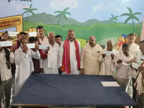 खेत खलिहान अग्निकांड योजना के तहत किसानों को मिला मुआवजा