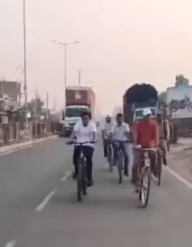 साइकिल से निरीक्षण करने पहुंचे एसडीएम